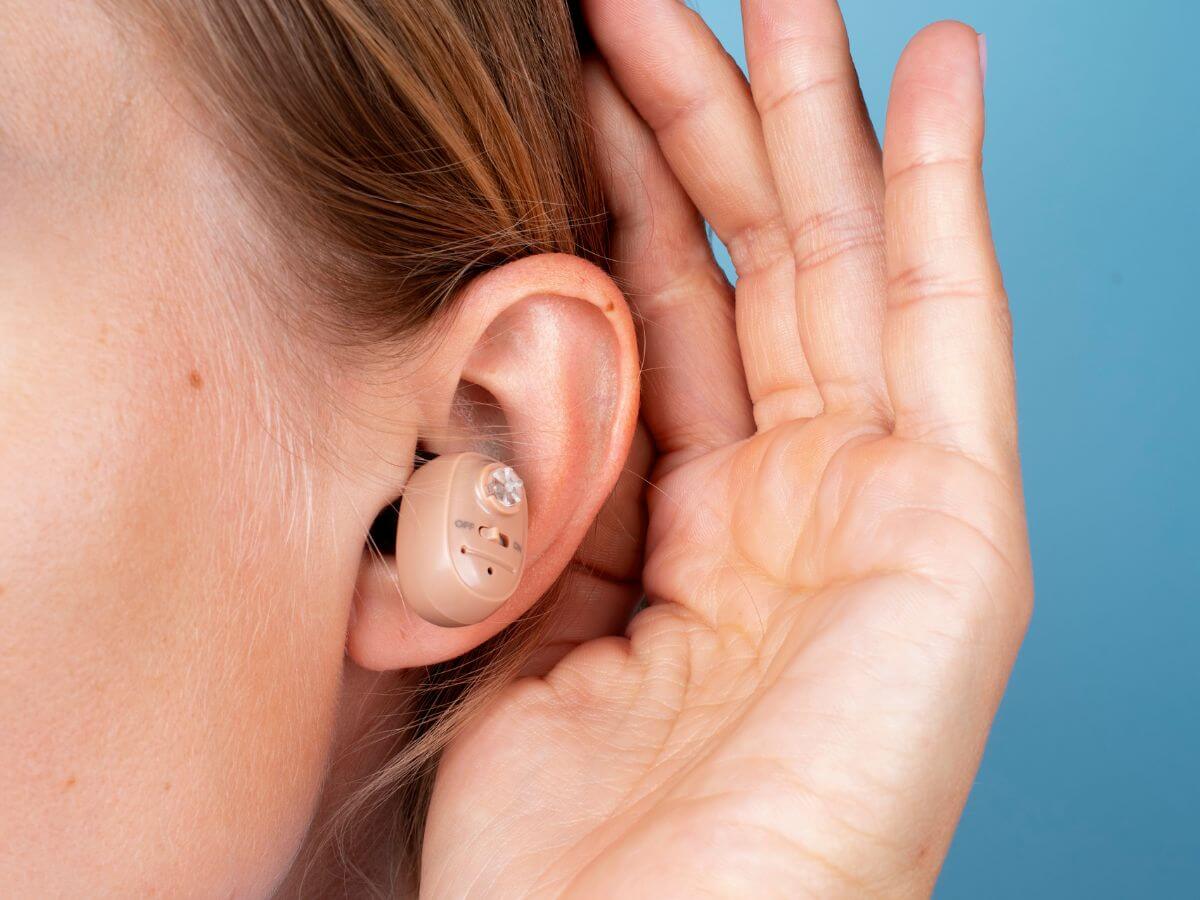 testing out ear hearing aids